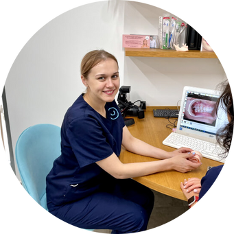 Довженко Інна, стоматолог ортопед