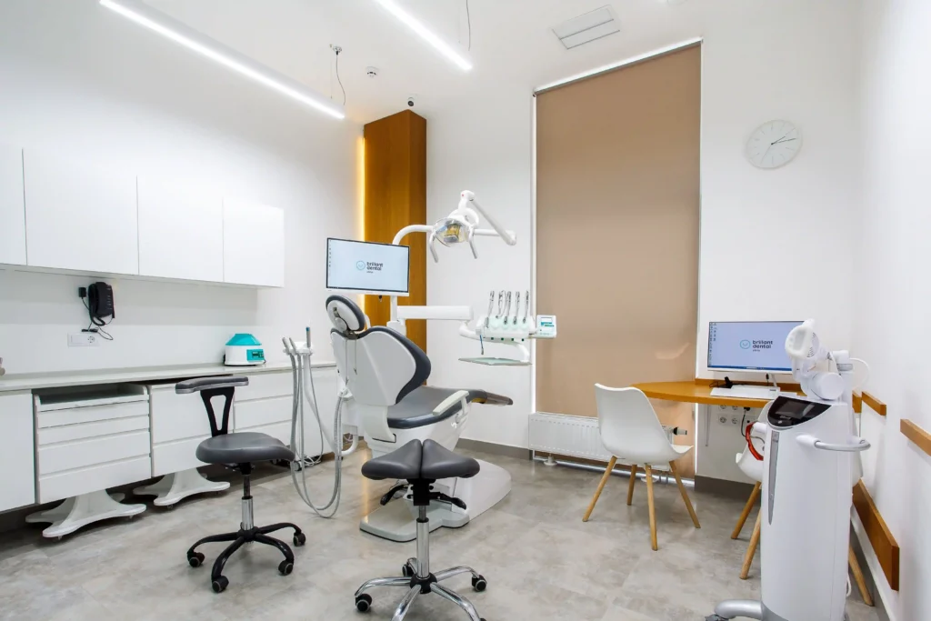 Лікування зубів без болю в Одесі