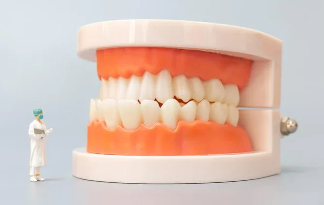 мезиальный прикус. исправление прикуса Одесса